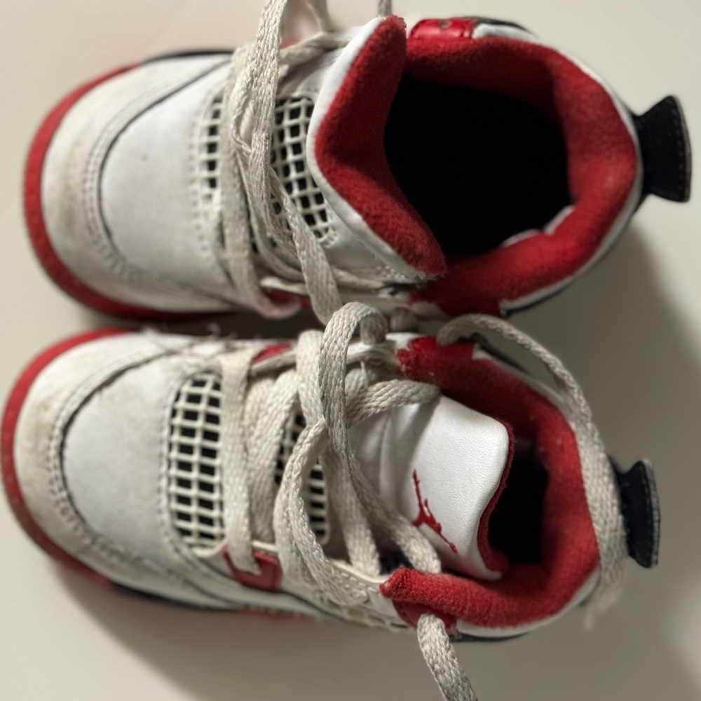 Jordan 4 Retro